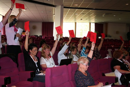 sk�nedelegationen r�star p� f�rbundsm�tet
