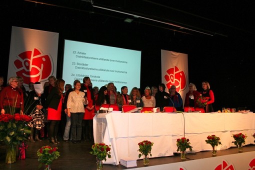 s-kvinnor uppvaktar