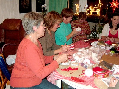 Pysselkv�ll hos Inga-Lill i �nge