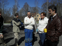 Ett 50-tal korvar gick åt och 35 personer fikade.