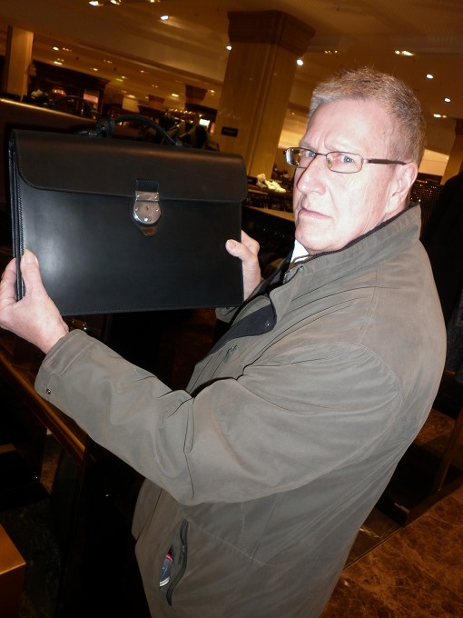 Gucciportf�lj hos Harrods