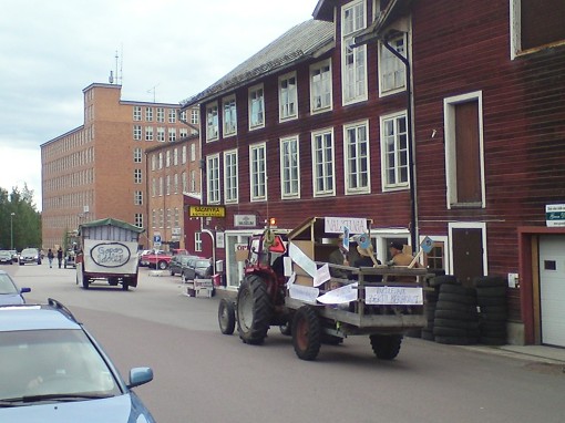 barnens dags-kortege i S�gmyra