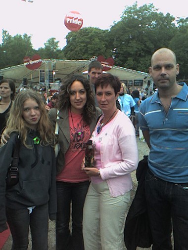 Mona Sahlin med dotter Ann-Sofie, min dotter Ameli och Stefan Engstr�m
