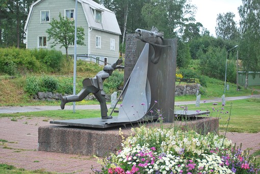 Minnes monument �dalen -31