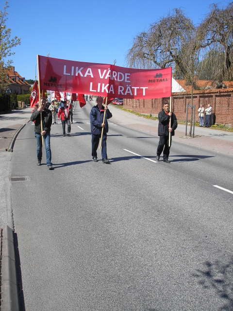 Lika vrde - Lika rtt, Metall